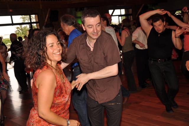 min 2010 05 30 station danse 082